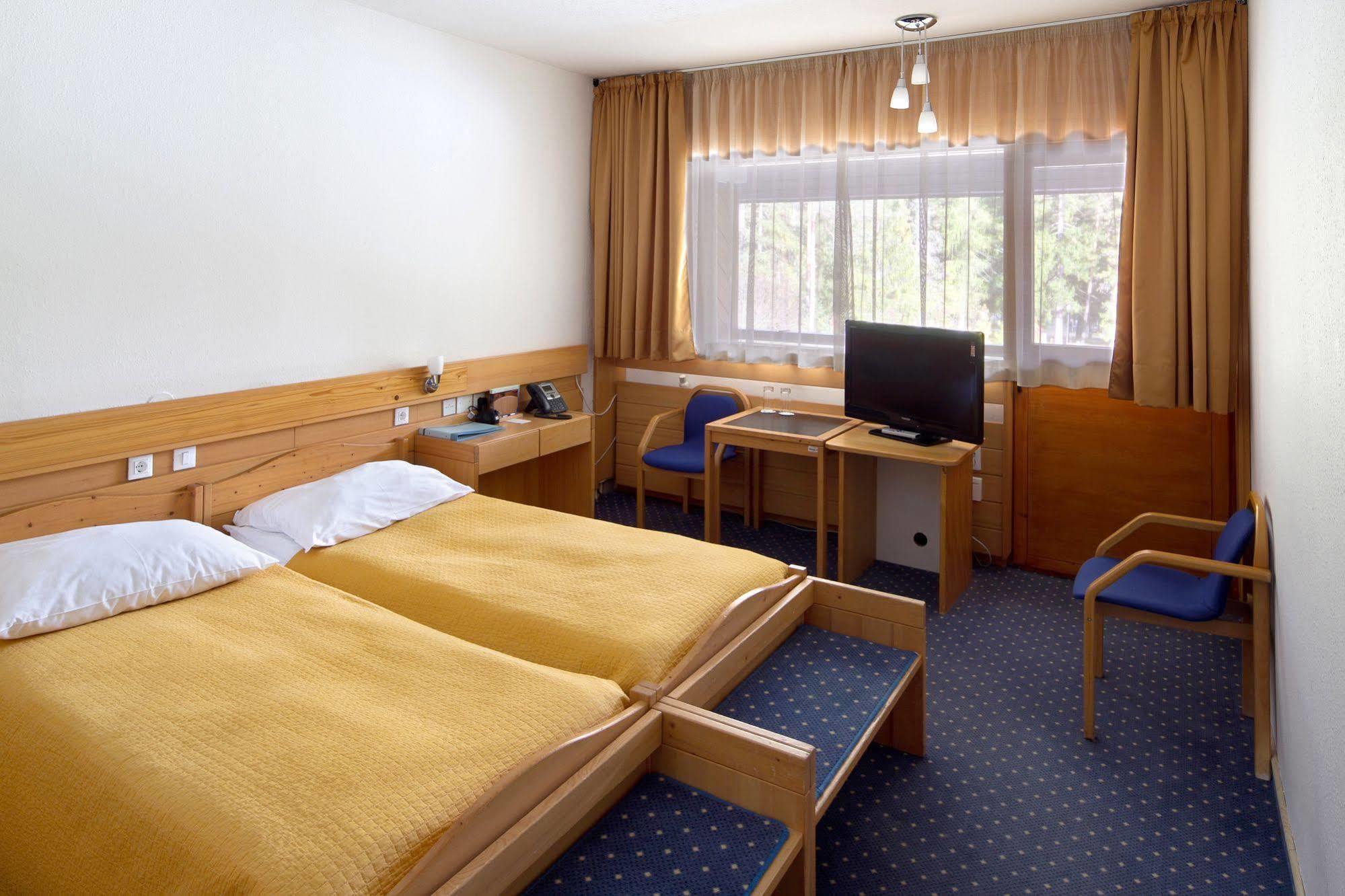 Hotel Spik Kranjska Gora Luaran gambar